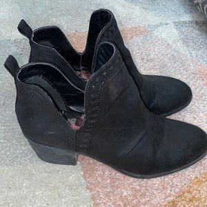 Rock & Candy Black Booties